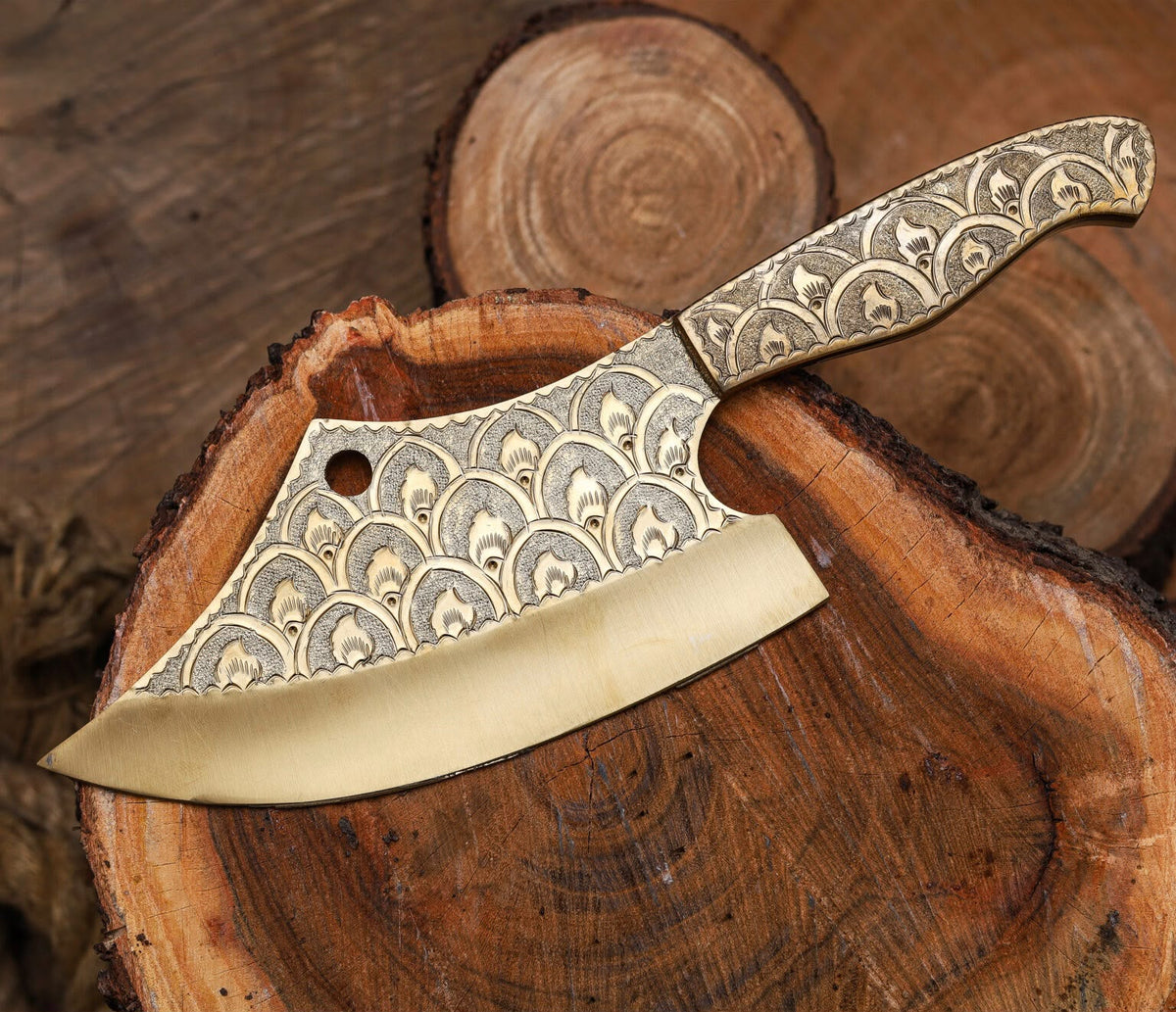 Engraved Damascus Cleaver – Handmade Butcher Knife with Custom Pattern & Wooden Handle