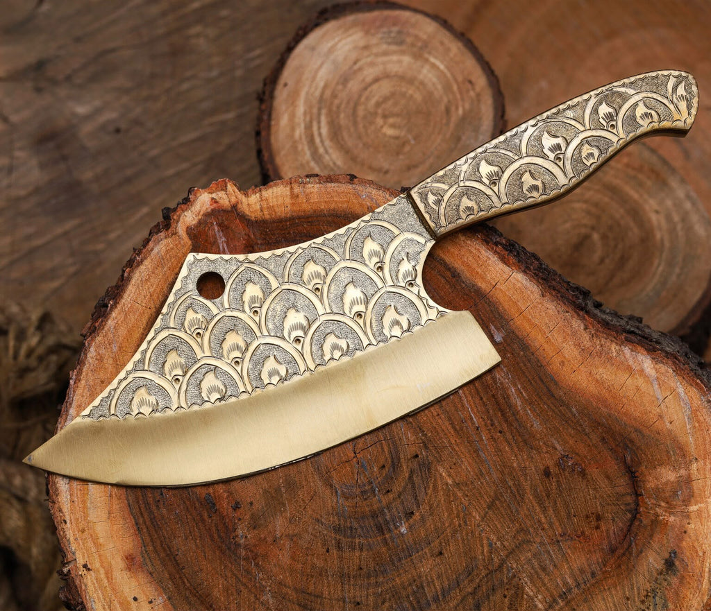 Engraved Damascus Cleaver – Handmade Butcher Knife with Custom Pattern & Wooden Handle
