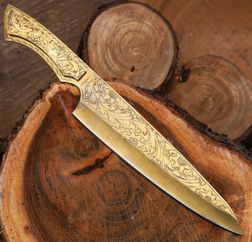 Ornate Engraved Hunting Bowie Knife – Handmade Damascus Steel Blade with Custom Handle