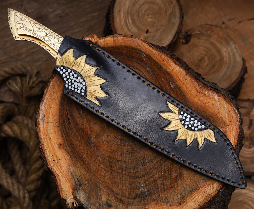 Engraved Bowie Knife – Handmade Damascus Steel Knife with Ornate Blade and Wooden Handle